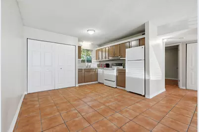 201 E College Boulevard E #UNIT 11, Niceville, FL 32578 - Photo 9