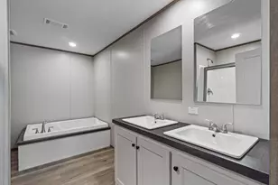 39 Bellini Rd, Defuniak Springs, FL 32433 - Photo 23