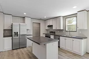 39 Bellini Rd, Defuniak Springs, FL 32433 - Photo 9