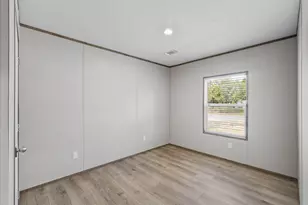 39 Bellini Rd, Defuniak Springs, FL 32433 - Photo 15