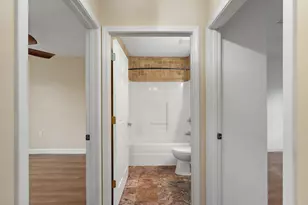 4701 Falcon Way, Crestview, FL 32539 - Photo 13