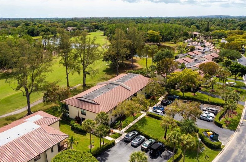 21668 Arriba Real, Boca Raton FL  33433-2904 exterior