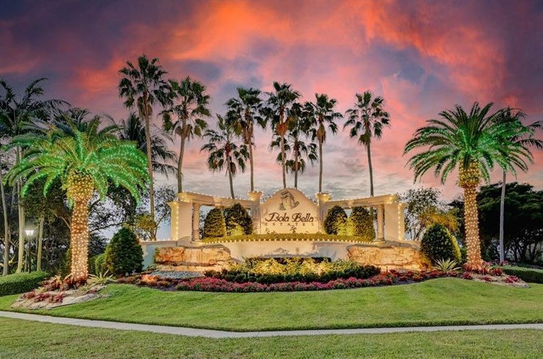 9968 Via Amati, Lake Worth FL  33467-6938 exterior