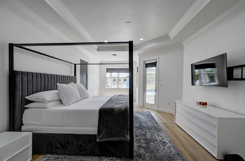 9968 Via Amati, Lake Worth FL  33467-6938 exterior