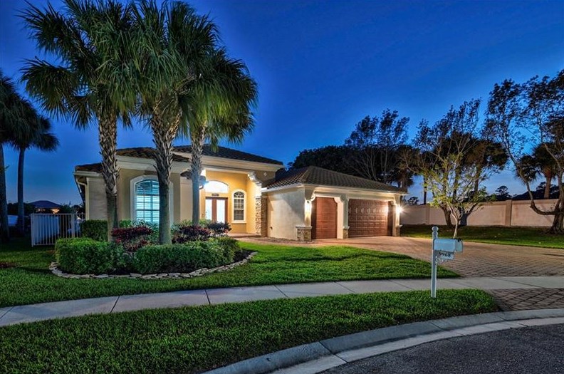 9968 Via Amati, Lake Worth FL  33467-6938 exterior