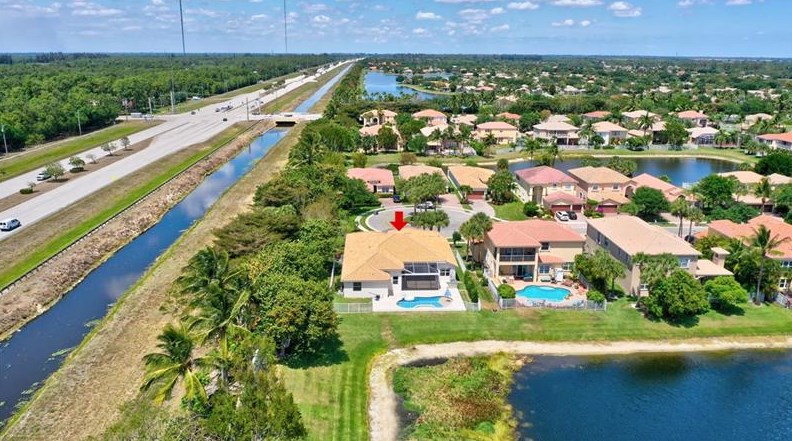 9968 Via Amati, Lake Worth FL  33467-6938 exterior