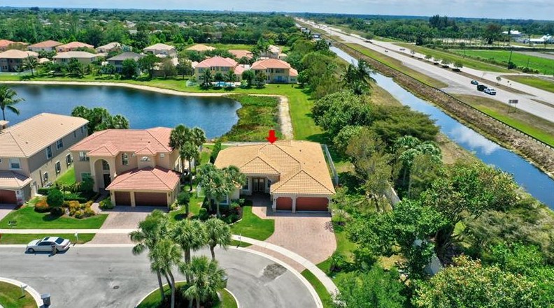 9968 Via Amati, Lake Worth FL  33467-6938 exterior