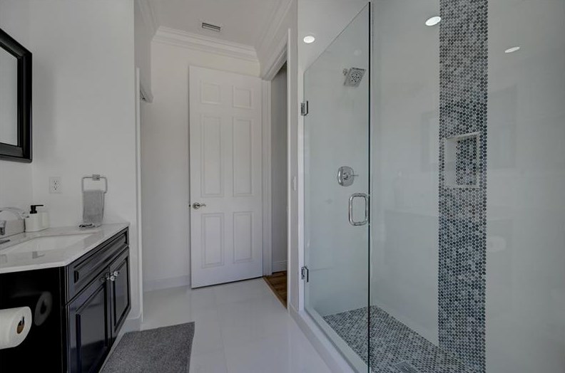 9968 Via Amati, Lake Worth FL  33467-6938 exterior