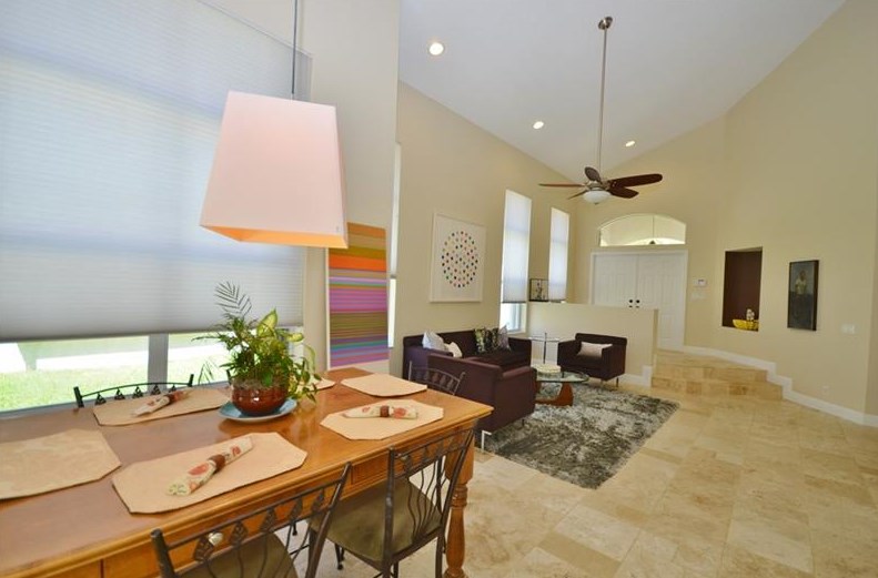 11110 Minneapolis Dr, Hollywood FL 33026-4941 exterior