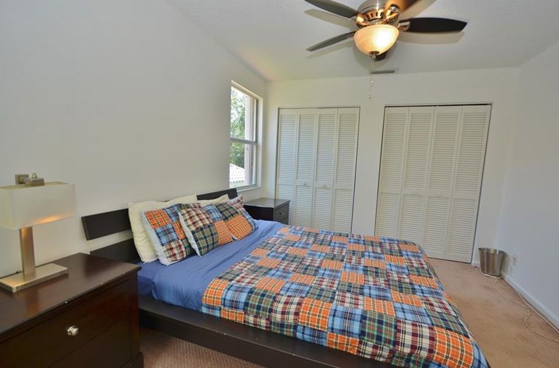 11110 Minneapolis Dr, Hollywood FL 33026-4941 exterior