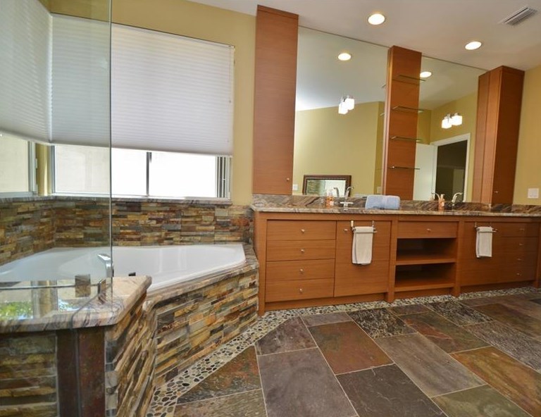 11110 Minneapolis Dr, Hollywood FL 33026-4941 exterior