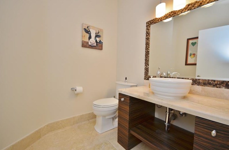 11110 Minneapolis Dr, Hollywood FL 33026-4941 exterior