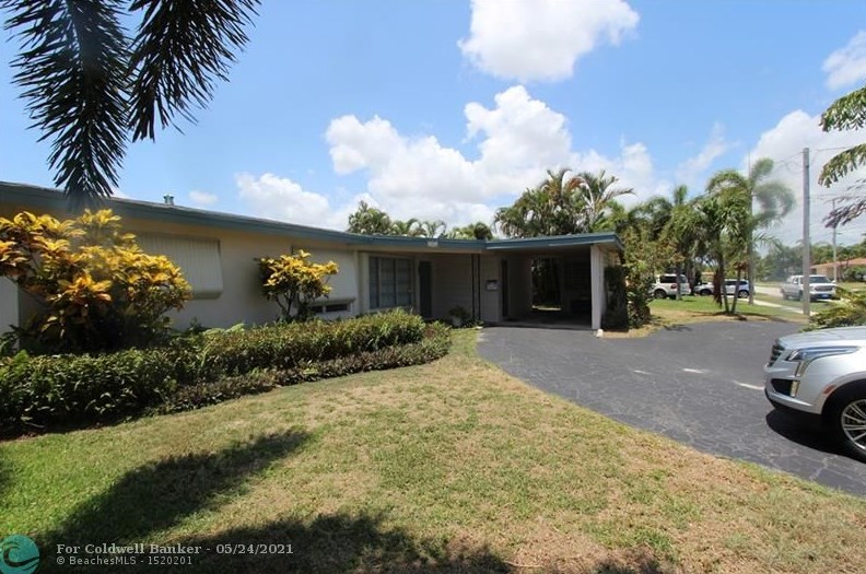 160 12th Ct, Pompano Beach FL  33060-9221 exterior