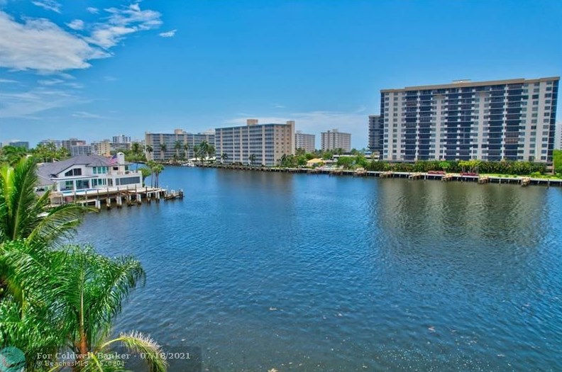 7336 8 Dr, Boca Raton FL 33487-2414 exterior