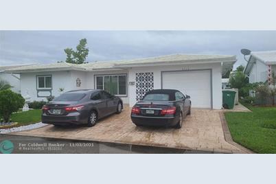 8208 NW 57th Pl, Tamarac, FL 33321 - Photo 1