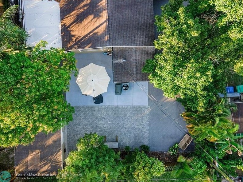 7580 Ramona St, Hollywood FL 33023-2460 exterior