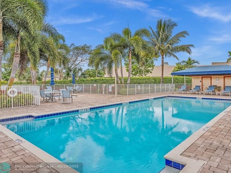 9796 Marina Blvd, Boca Raton FL 33428-6501 exterior