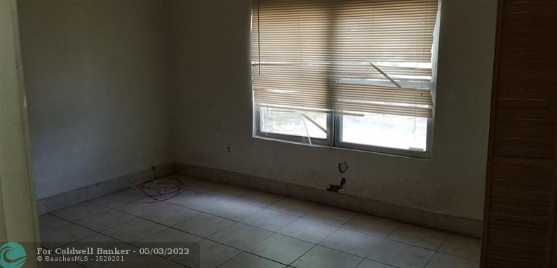 1425 131st St, Miami FL 33161-4423 exterior