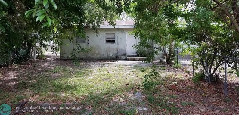 1425 131st St, Miami FL 33161-4423 exterior