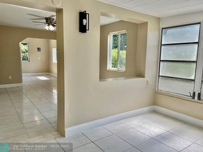 5710 Arthur St, Hollywood FL 33021-5134 exterior