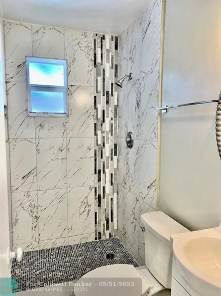 5710 Arthur St, Hollywood FL 33021-5134 exterior