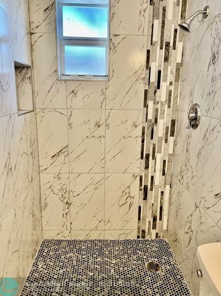 5710 Arthur St, Hollywood FL 33021-5134 exterior