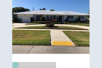 3870 NW 6th Ct - Photo 1