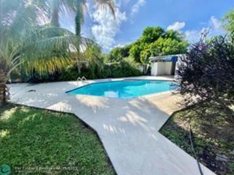 2442 Garfield St, Hollywood FL  33020-3408 exterior