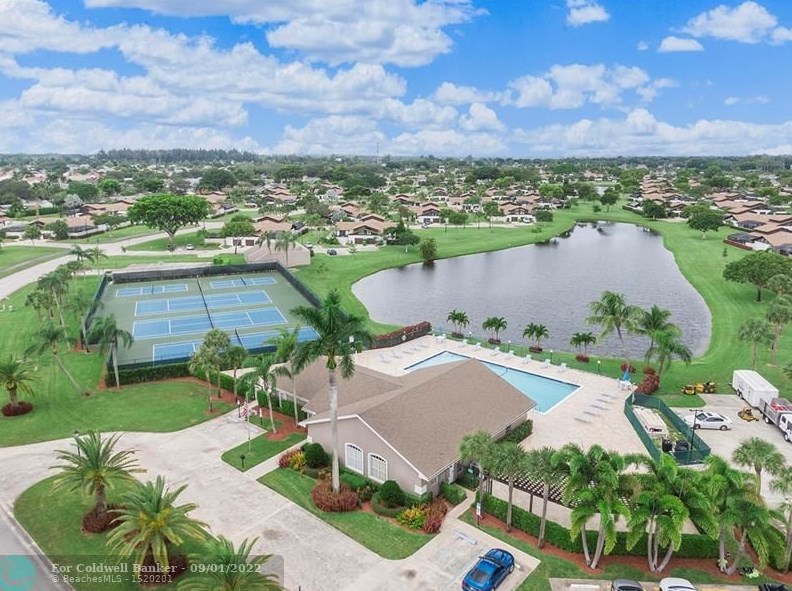 9220 Vineland Ct, Boca Raton FL  33496-4222 exterior