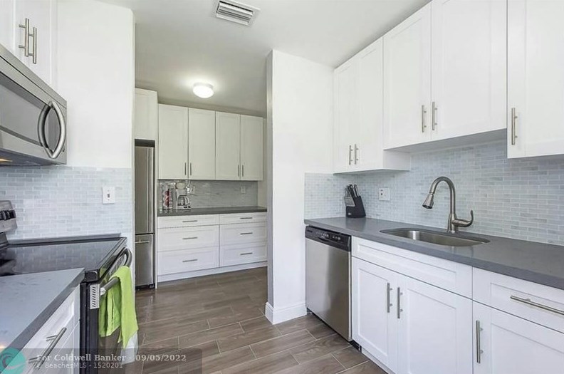 1730 Rodman St, Hollywood FL  33020-6418 exterior