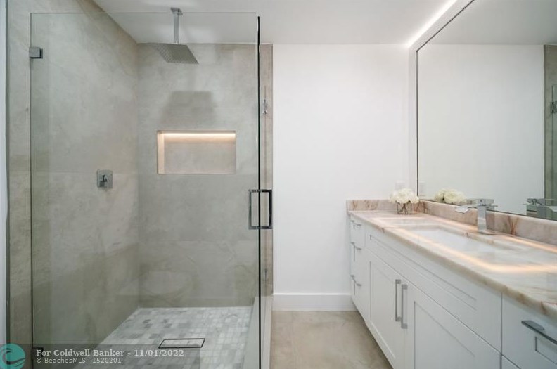 10367 Sunset Bend Dr, Boca Raton FL  33428-1818 exterior