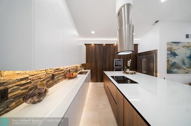 10367 Sunset Bend Dr, Boca Raton FL  33428-1818 exterior