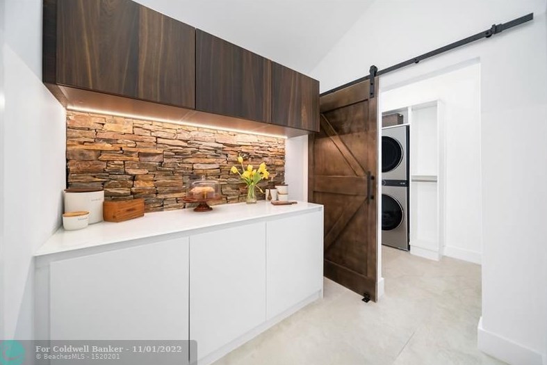 10367 Sunset Bend Dr, Boca Raton FL  33428-1818 exterior