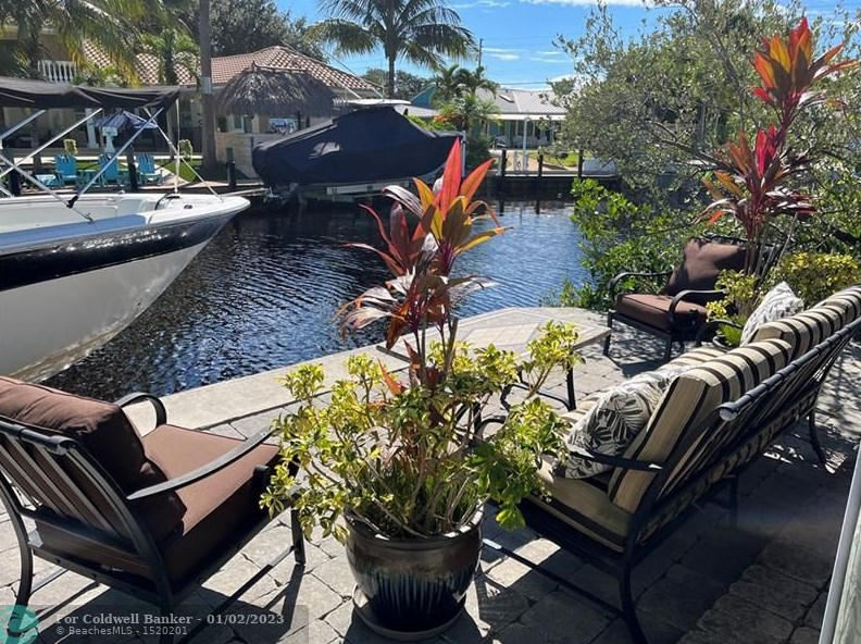 911 Loxahatchee Dr, Jupiter FL  33458-4303 exterior