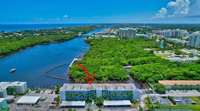 689 6th Ct, Boynton Beach FL 33435-3936 exterior