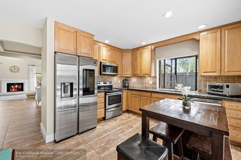 7635 Sierra Ter, Boca Raton FL  33433-3315 exterior