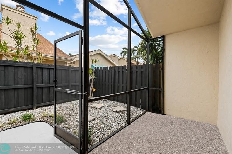 7635 Sierra Ter, Boca Raton FL  33433-3315 exterior