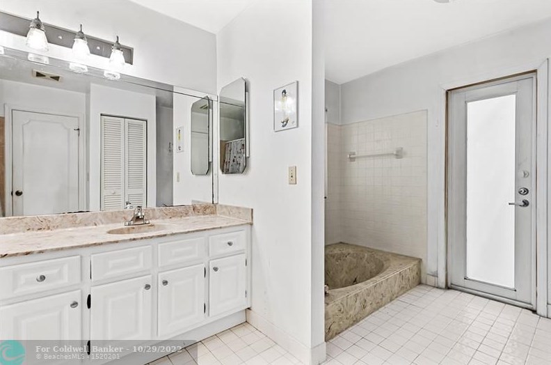 19760 Boca Greens Dr, Boca Raton FL  33498-4735 exterior