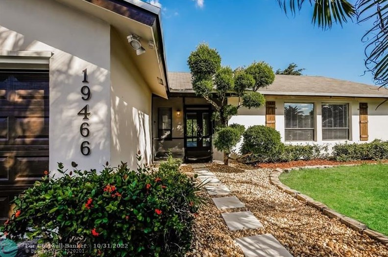 19466 Colorado Cir, Boca Raton FL  33434-2709 exterior