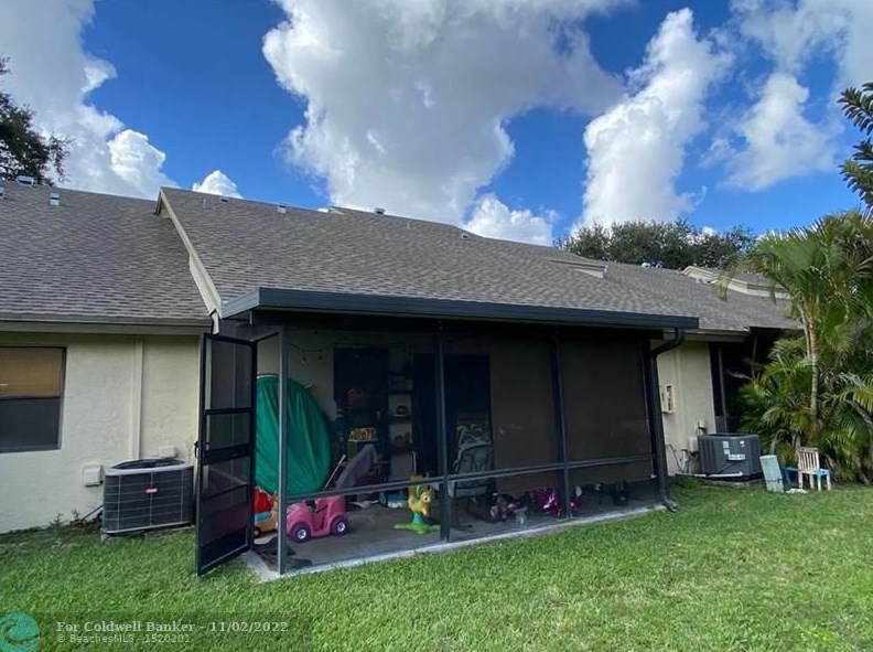 9369 Ketay Cir, Boca Raton FL  33428-1523 exterior