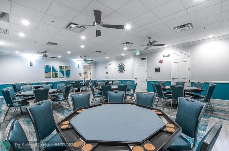 9796 Lemonwood Dr, Boynton Beach FL  33437-5452 exterior