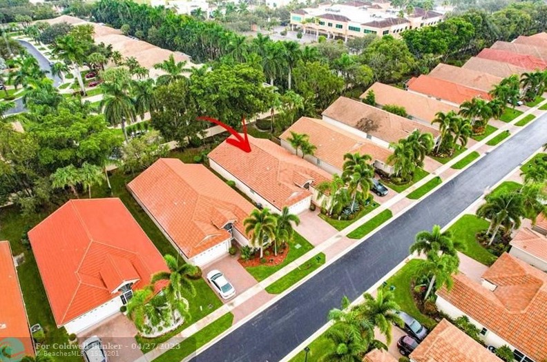 9796 Lemonwood Dr, Boynton Beach FL  33437-5452 exterior