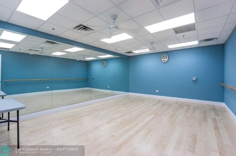 9796 Lemonwood Dr, Boynton Beach FL  33437-5452 exterior