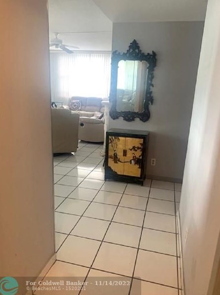 4330 Hillcrest Dr, Hollywood FL  33021-7933 exterior