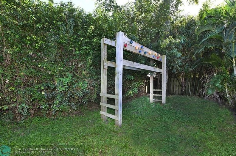 2732 27th Ave, Boca Raton FL  33434-3692 exterior