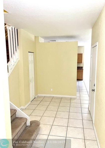 2825 Evergreen Cir, Boynton Beach FL  33426-8657 exterior