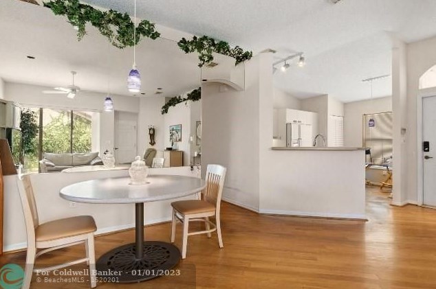 1101 Scarlet Oak St, Hollywood FL  33019-4804 exterior