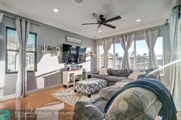 10682 Paso Fino Dr, Lake Worth FL 33449-8021 exterior