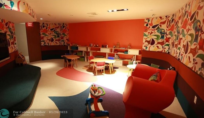 2020 Bayshore Dr, Miami FL 33137-5153 exterior