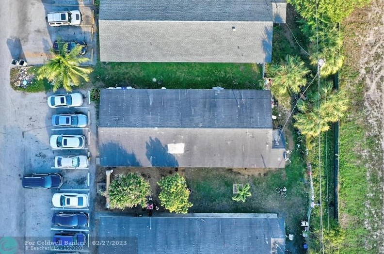 348 2nd Pl, Pompano Beach FL 33060-6914 exterior